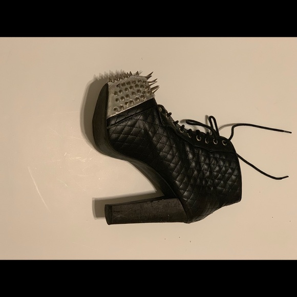 Lita Spiked Booties - Picture 4 of 6